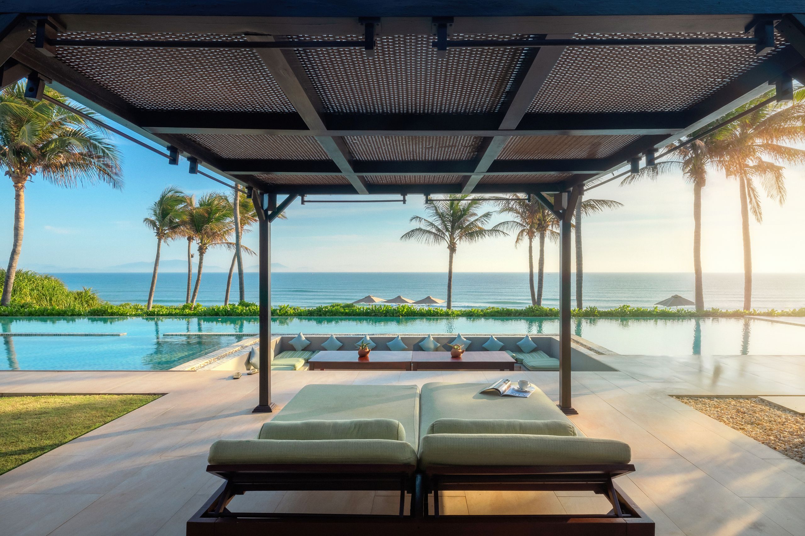 Beachfront Grand Pool Villa
